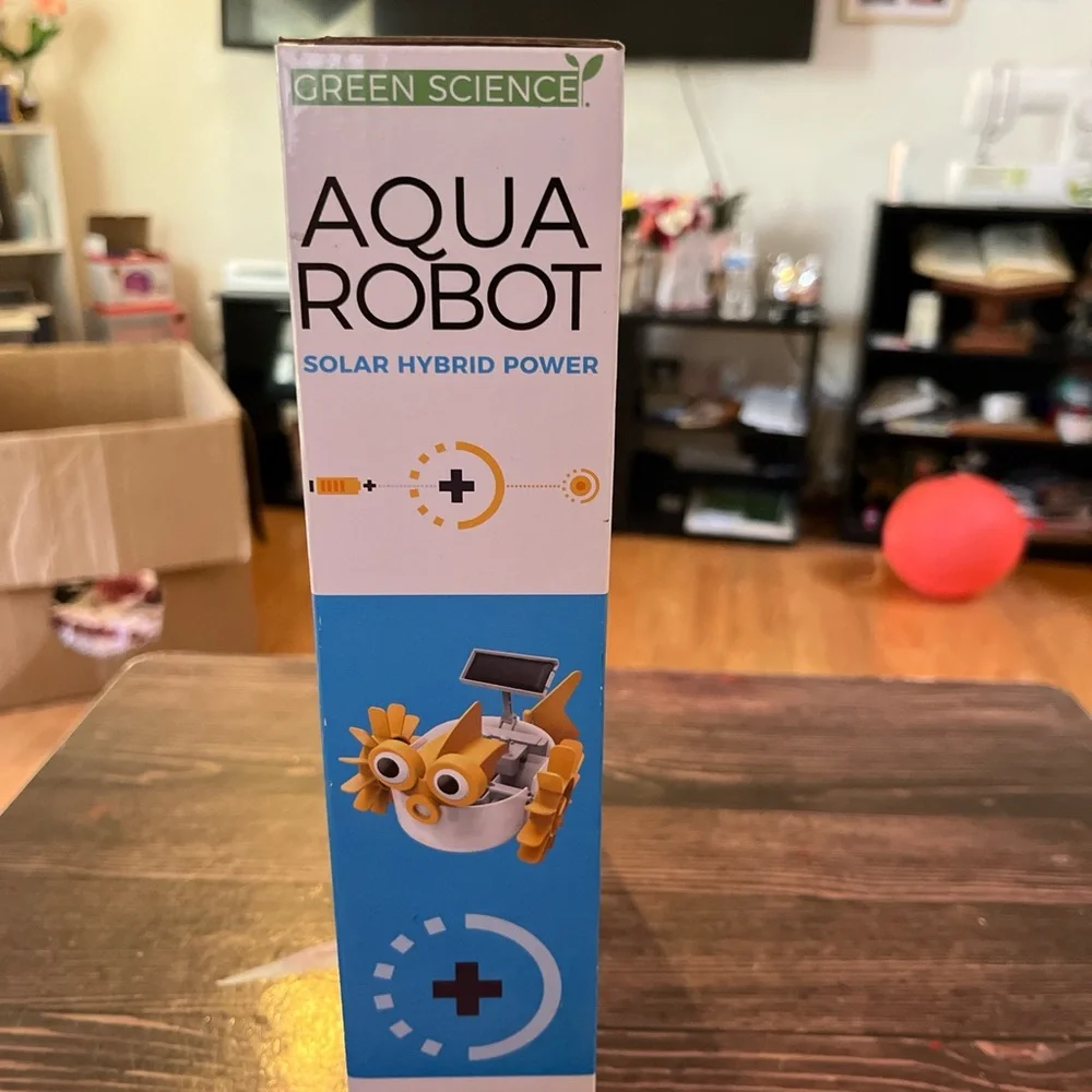 SMITH Aqua Robot Kit with Yellow and Blue Accents